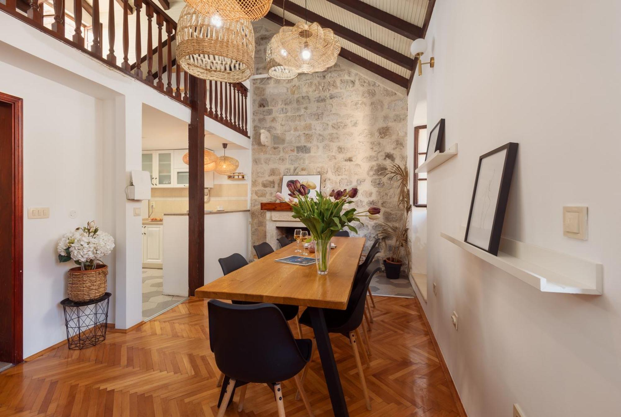 Old Town St Tryphon Apartment Kotor Exterior photo