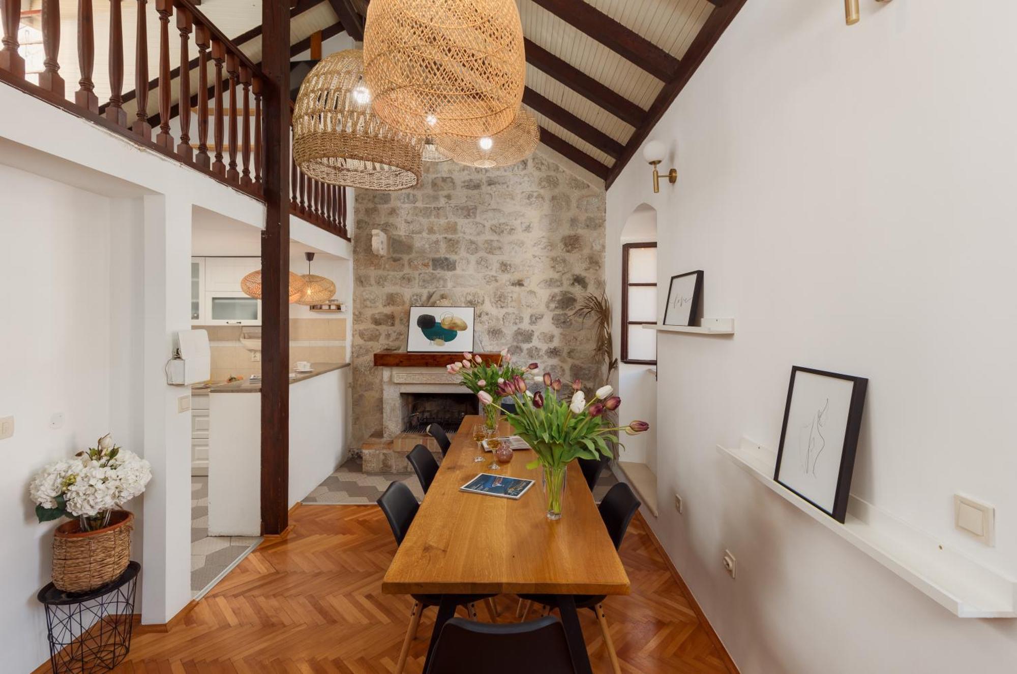 Old Town St Tryphon Apartment Kotor Exterior photo